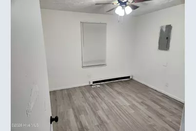 616 N Pine Street, Roseboro, NC 28382 - Photo 9