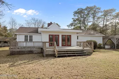 3704 Oxford Court, Morehead City, NC 28557 - Photo 9