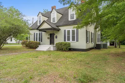 301 W Central Street, Maxton, NC 28364 - Photo 99