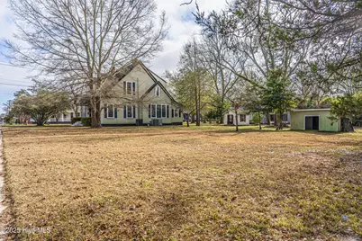 301 W Central Street, Maxton, NC 28364 - Photo 125