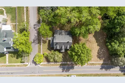 301 W Central Street, Maxton, NC 28364 - Photo 105