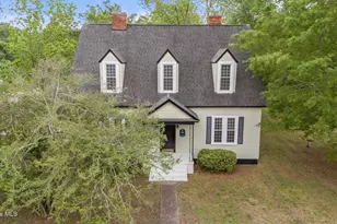 301 W Central St, Maxton, NC 28364 - Photo 117