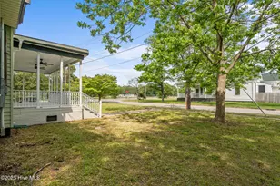 301 W Central St, Maxton, NC 28364 - Photo 109