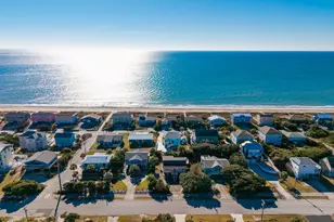 1606 Ocean Dr, Emerald Isle, NC 28594 - Photo 5