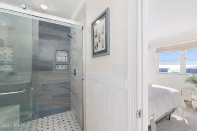 1606 Ocean Drive, Emerald Isle, NC 28594 - Photo 19
