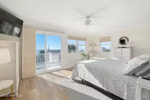 1606 Ocean Dr, Emerald Isle, NC 28594 - Photo 17
