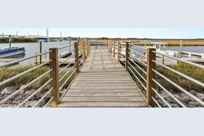 111 N New River Drive P42, Surf City, NC 28445 - Photo 17