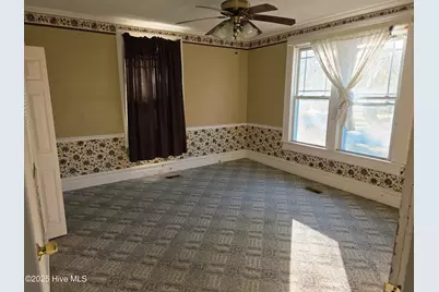 115 S Franklin Street, Whiteville, NC 28472 - Photo 5