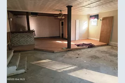 115 S Franklin Street, Whiteville, NC 28472 - Photo 11