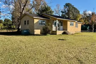 145 Riggs St, Jacksonville, NC 28540 - Photo 3