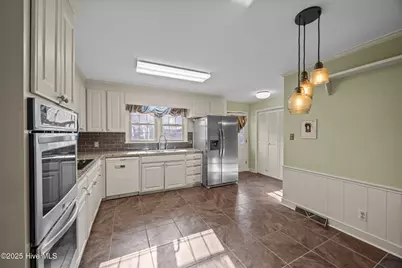1206 W Highland Avenue, Kinston, NC 28501 - Photo 19