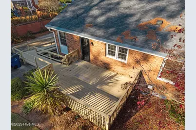 1206 W Highland Avenue, Kinston, NC 28501 - Photo 7