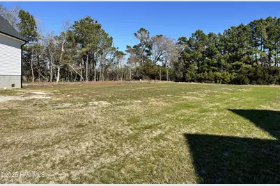 204 N Tamassee Lane, Beaufort, NC 28516 - Photo 15