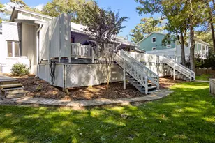 131 Oakleaf Dr, Pine Knoll Shores, NC 28512 - Photo 23