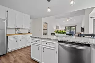 131 Oakleaf Dr, Pine Knoll Shores, NC 28512 - Photo 15