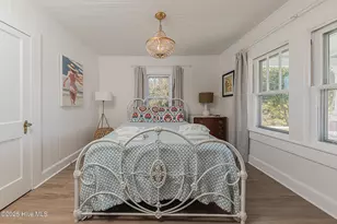 520 W Corbett Ave, Swansboro, NC 28584 - Photo 25