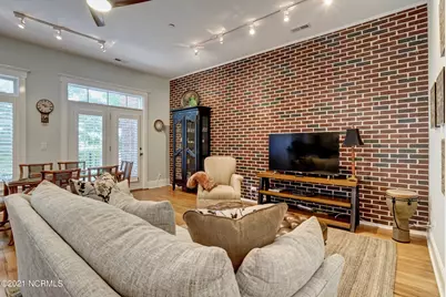 715 N 4th Street #Apt 302, Wilmington, NC 28401 - Photo 5