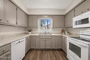 65 Quarterdeck Townes, New Bern, NC 28562 - Photo 15