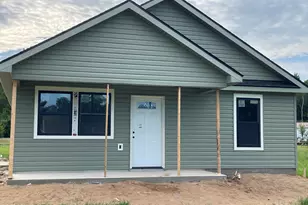 15 Edgewood St, Clarkton, NC 28433 - Photo 13
