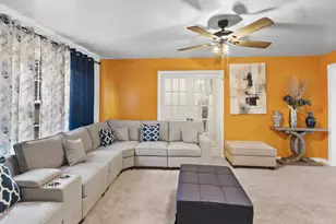 619 Forrest Rd, Warsaw, NC 28398 - Photo 5
