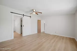 110 Seaview Dr, Elizabeth City, NC 27909 - Photo 5