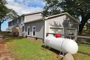 197 Pamlico Pkwy, Beaufort, NC 28516 - Photo 13