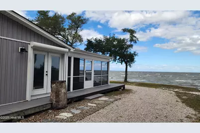 197 Pamlico Parkway, Beaufort, NC 28516 - Photo 1