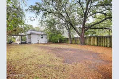 125 Preston Road, Jacksonville, NC 28540 - Photo 7