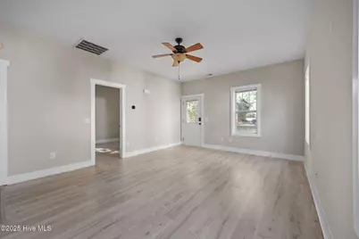 644 E Ocean Road, Holly Ridge, NC 28445 - Photo 21