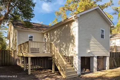 644 E Ocean Road, Holly Ridge, NC 28445 - Photo 11