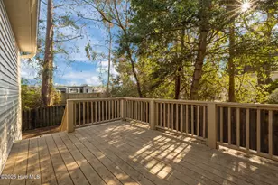 644 E Ocean Rd, Holly Ridge, NC 28445 - Photo 15