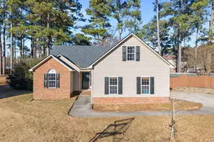 104 Dundee Ct, Jacksonville, NC 28546 - Photo 1