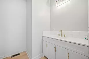154 Lovers Ln, Elizabeth City, NC 27909 - Photo 17