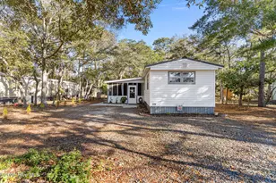 220 NE 68th St, Oak Island, NC 28465 - Photo 5