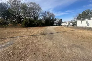 302 S Carey St, La Grange, NC 28551 - Photo 1