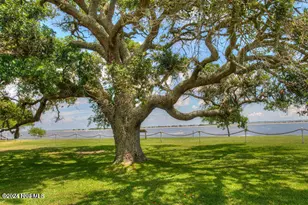 612 W Brown St, Southport, NC 28461 - Photo 53