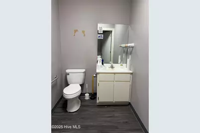 630 E 10th Street, Washington, NC 27889 - Photo 11