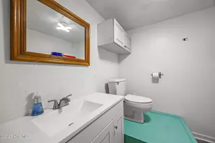 142 Greensboro St, Holden Beach, NC 28462 - Photo 37