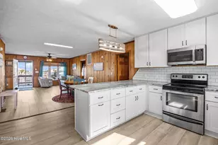 142 Greensboro St, Holden Beach, NC 28462 - Photo 7