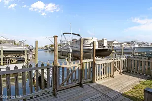 142 Greensboro St, Holden Beach, NC 28462 - Photo 31