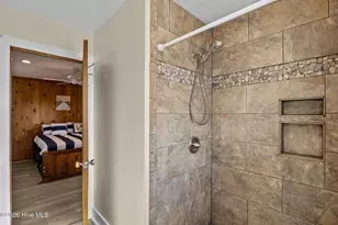 142 Greensboro St, Holden Beach, NC 28462 - Photo 17