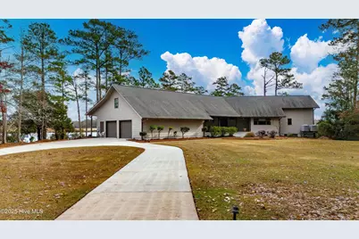 138 Shoreline Court, Oriental, NC 28571 - Photo 1