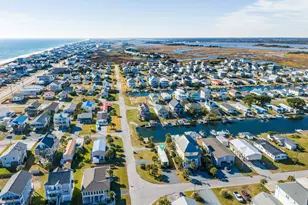 6015 6th St, Surf City, NC 28445 - Photo 5