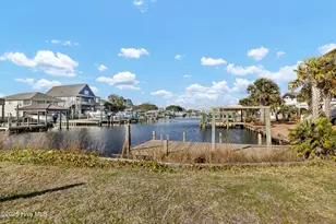 6015 6th St, Surf City, NC 28445 - Photo 11