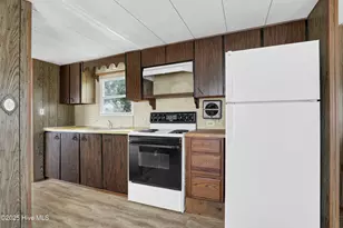 6015 6th St, Surf City, NC 28445 - Photo 27