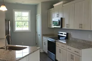 113 Rolling Water Ln, Swansboro, NC 28584 - Photo 7