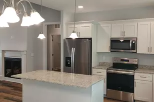 110 Rolling Water Ln, Swansboro, NC 28584 - Photo 5