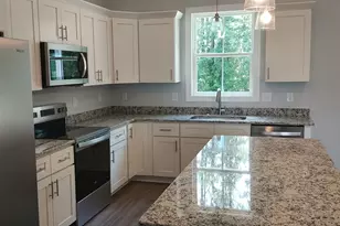 114 Rolling Water Ln, Swansboro, NC 28584 - Photo 5