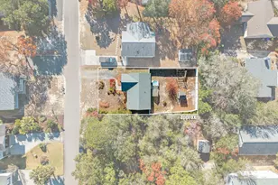 161 NE 7th St, Oak Island, NC 28465 - Photo 3