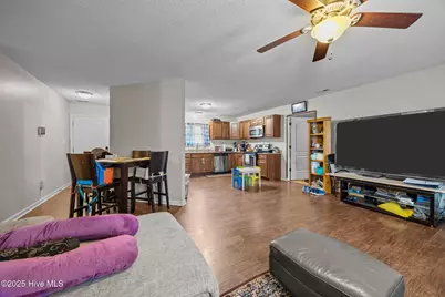 1004 Springdale Drive, Jacksonville, NC 28540 - Photo 13